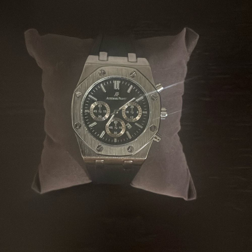 audemars piguet “royal oak” rubber strap